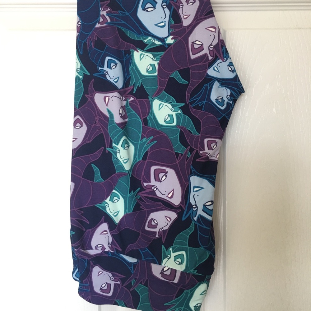 LuLaRoe TC Maleficent leggings
